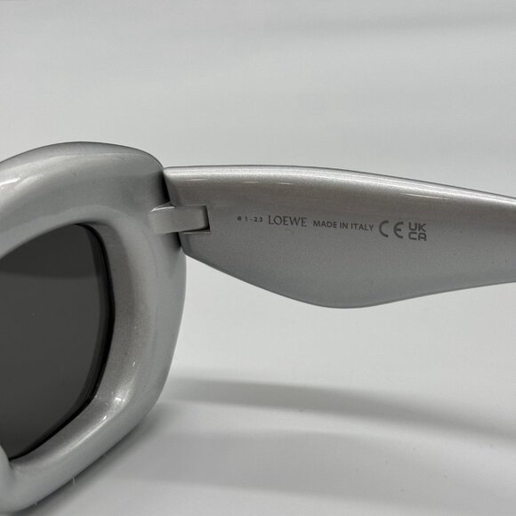 NEW LW40117I 20C LOEWE SILVER UNISEX LOEWE SUNGLASSES main image 2